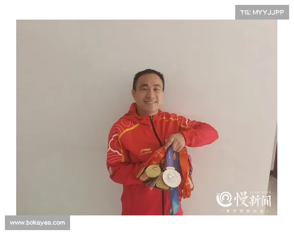 体制内运动员职业化转型：从散打冠军到教练的视角